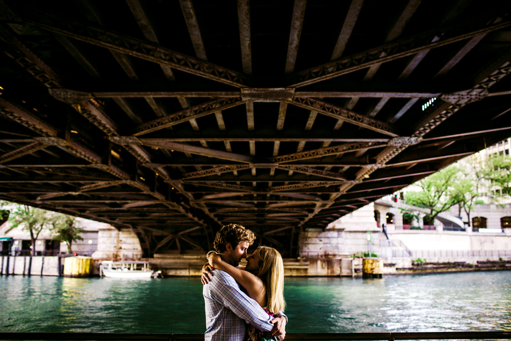 chicago river engagement session photo 