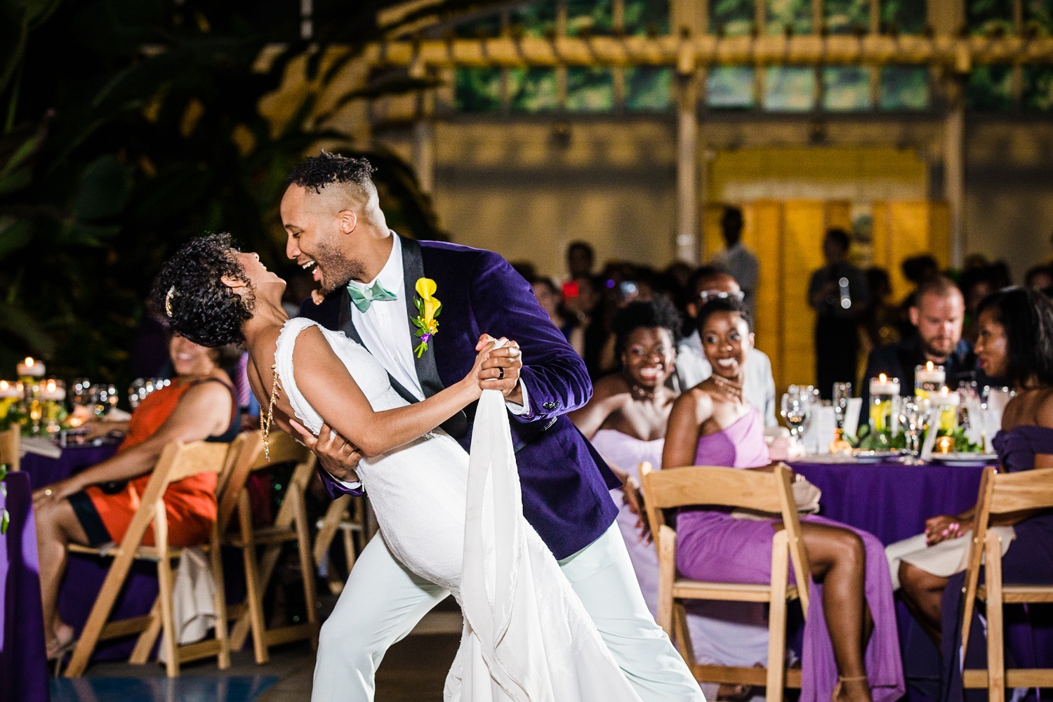 A couple dances together during a Garfield Park Conservatory wedding. 